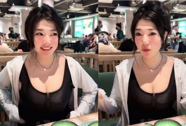 Gặp em gái sexy khoe thân gạ tình